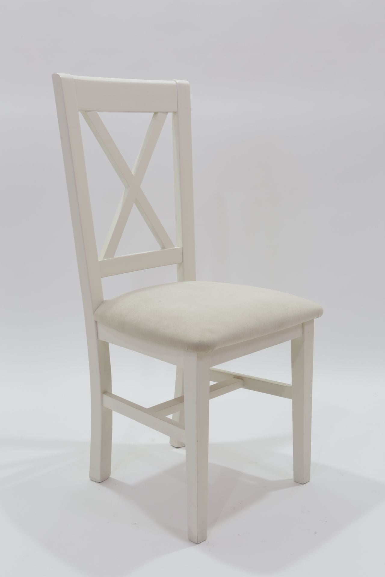 Silla CRUZ ASIENTO TAPIZADO detalle – silla de madera a medida | Look Vintage