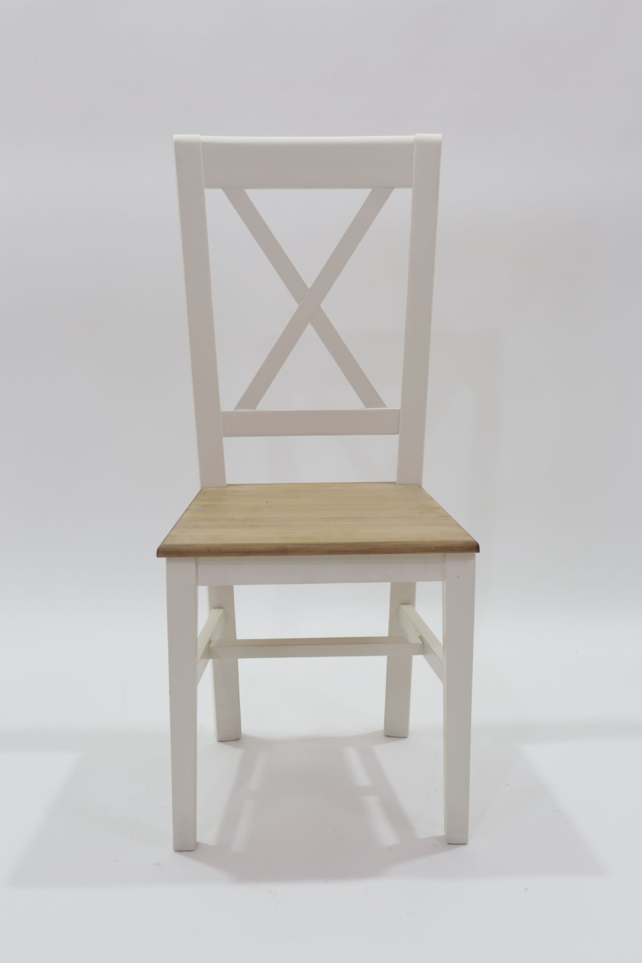 Silla CRUZ ASIENTO MADERA detalle – silla de madera a medida | Look Vintage