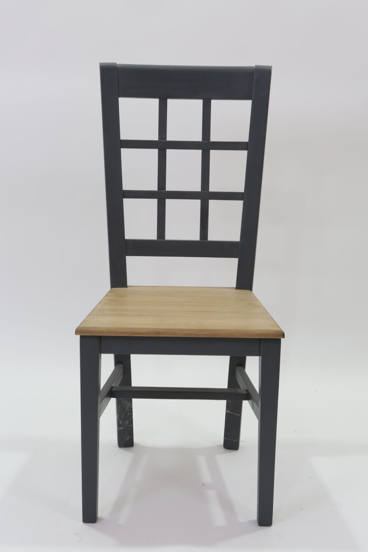 Silla REJA ASIENTO MADERA detalle – silla de madera a medida | Look Vintage